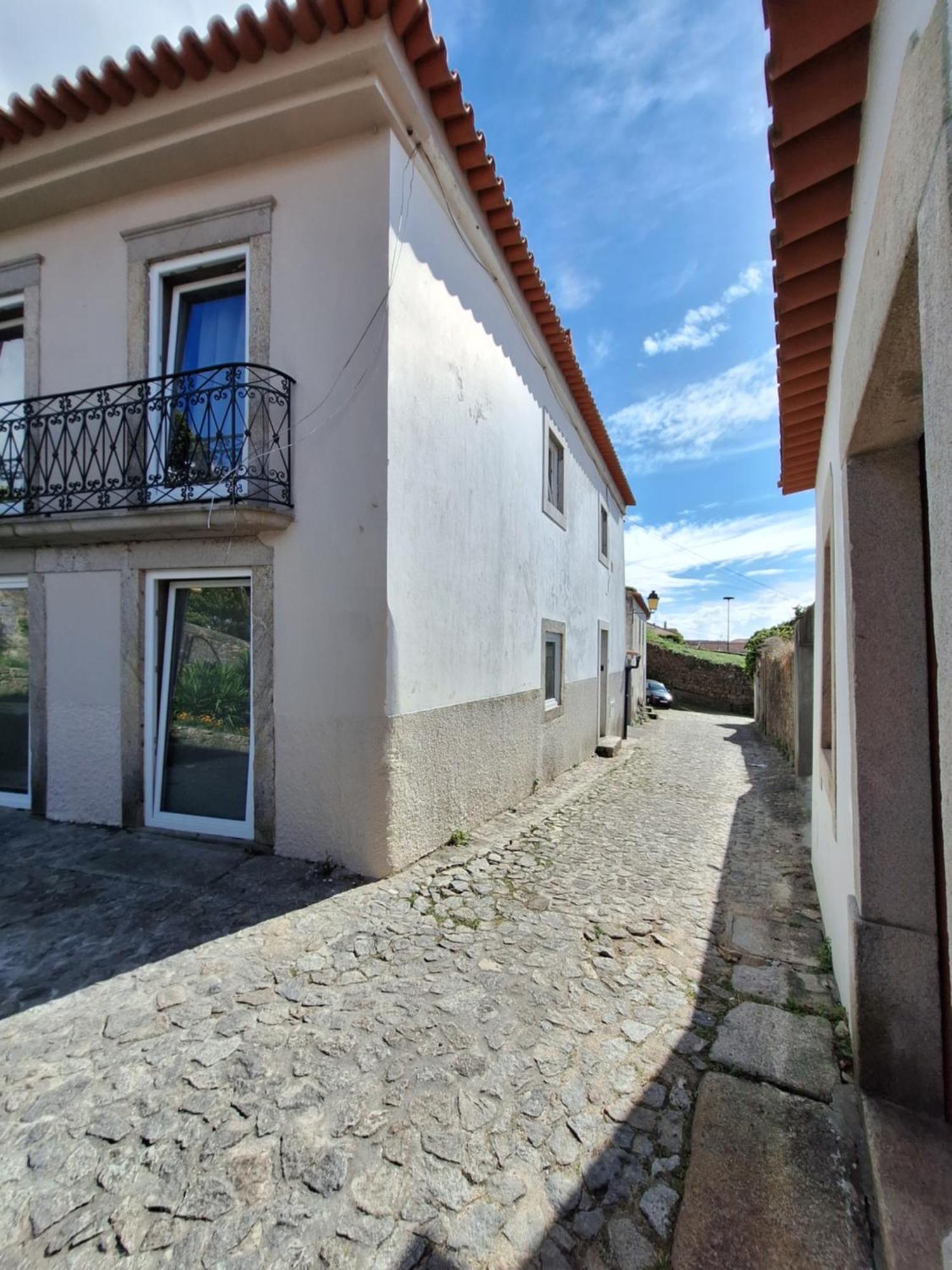Casas Sebastiao - Tourist House *